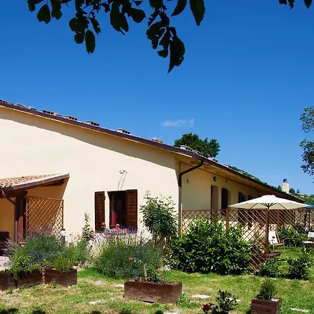 Cozy Holiday In Marche Surrounded By Hills